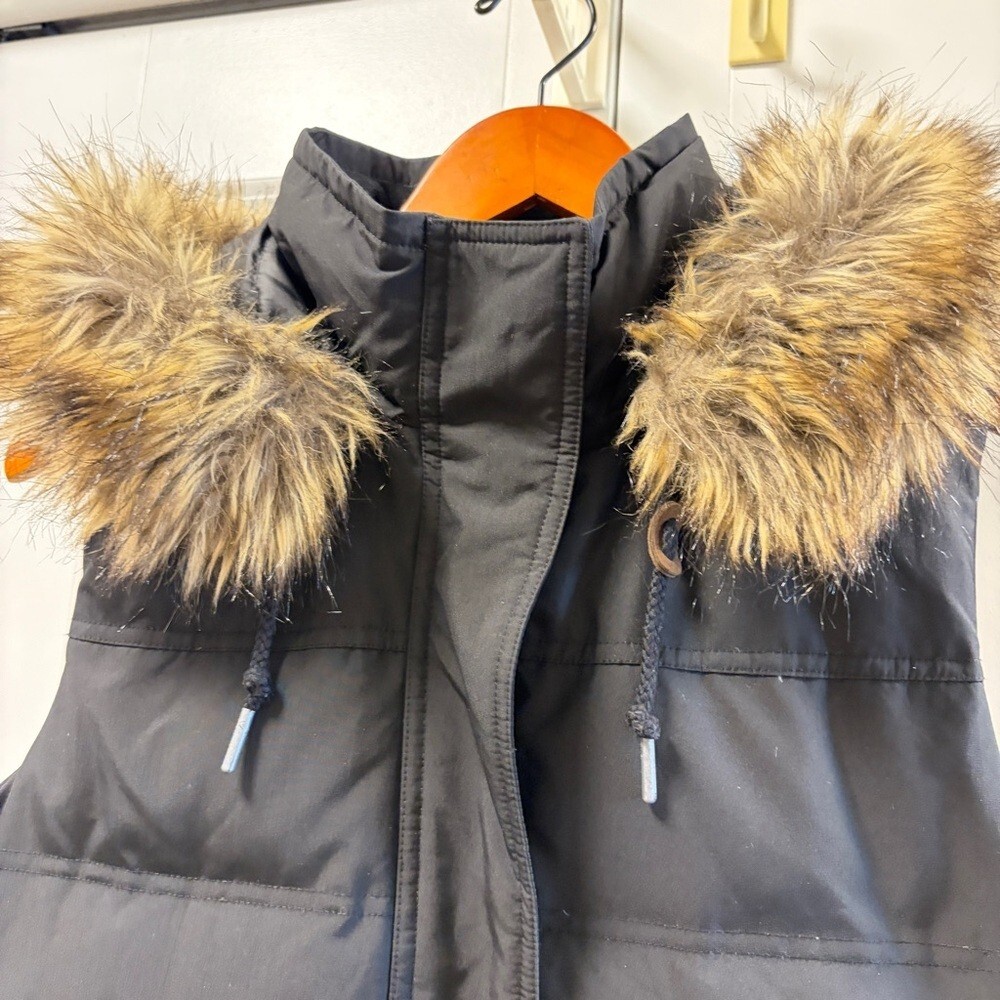Eddie Bauer Down Puffer Vest with Faux Fur Hood Black – M - Picture 3 of 10